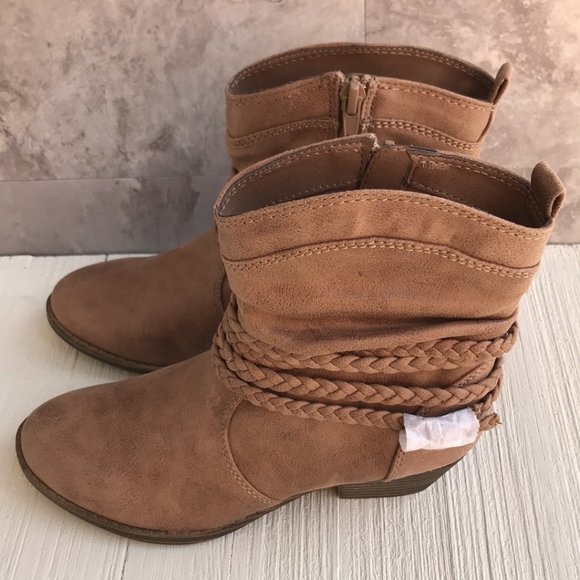 Mia Kids Tammi Little Kid Mushroom Size 2.0 M - Picture 2 of 11